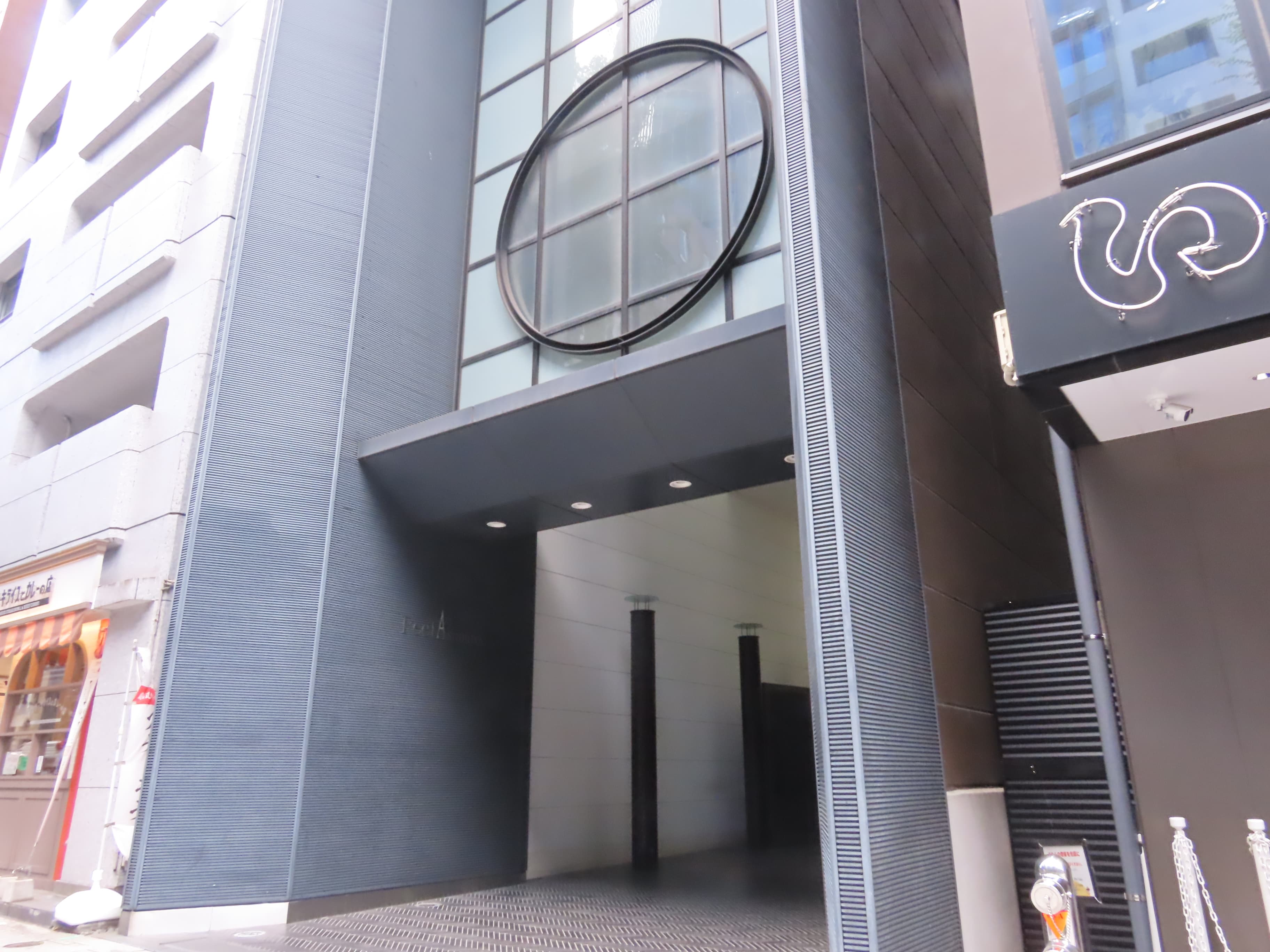 フィールA渋谷の建物入口